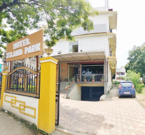 Hotel Island Park